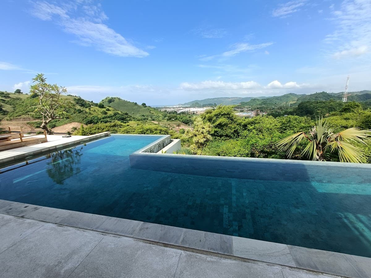 Villa Seger | Luxury 4BR Ocean & MotoGP Views